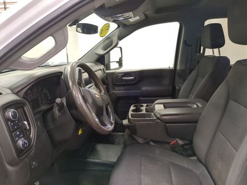 Used 2022 Chevrolet Silverado 2500 W/T w/ WT Convenience Package image 11
