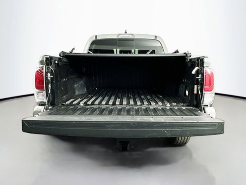 Used 2023 Toyota Tacoma TRD Off-Road w/ Technology Package AWD/4WD image 25
