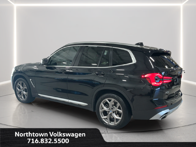 Used 2022 BMW X3 xDrive30i w/ Premium Package 2 (ZPA) AWD/4WD image 3