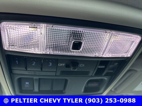 Used 2023 Toyota 4Runner SR5 Premium image 17