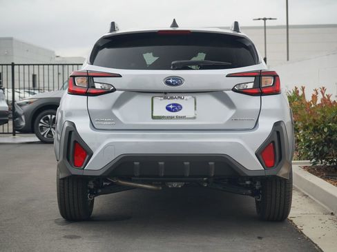 Used 2025 Subaru Crosstrek 2.0i Premium w/ Crosstrek Mirror Package image 4