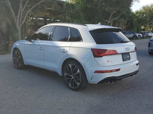 Certified 2024 Audi SQ5 Premium Plus AWD/4WD image 7
