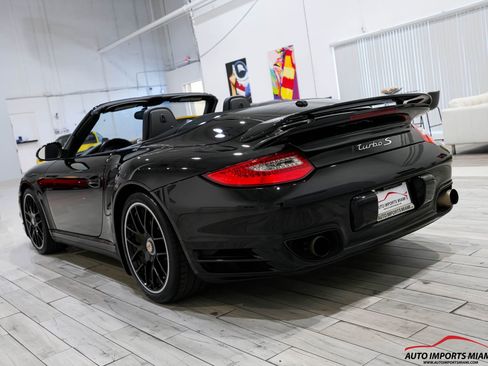 Used 2012 Porsche 911 Turbo S image 15