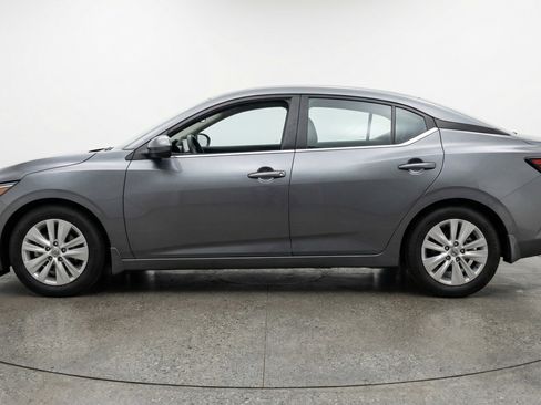Used 2025 Nissan Sentra S FWD image 5