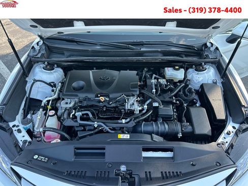 Certified 2020 Toyota Camry XLE FWD image 20