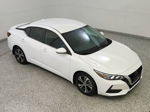 Used 2022 Nissan Sentra SV FWD image 13
