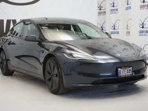 Used 2025 Tesla Model 3 Long Range RWD image 3
