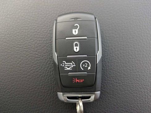 New 2026 RAM 1500 Big Horn AWD/4WD image 31