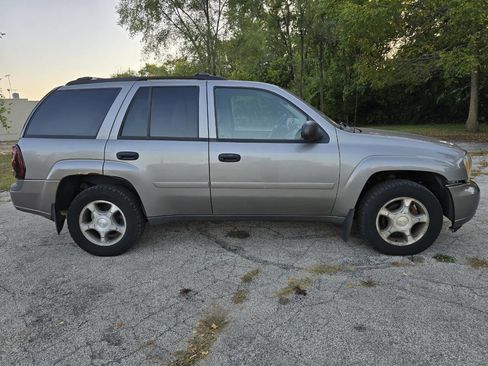 Used 2008 Chevrolet TrailBlazer LS Fleet1 4x4 4dr SUV image 5