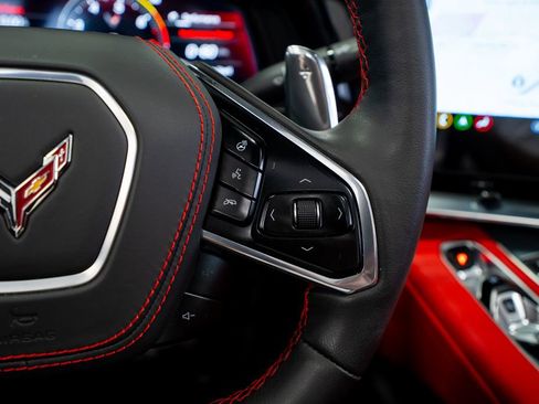 Used 2023 Chevrolet Corvette Stingray Premium Conv w/ Z51 Performance Package RWD image 39