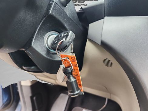 Used 2018 Ford Escape SEL image 28