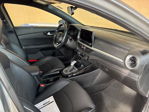 Certified 2023 Kia Forte GT-Line image 23