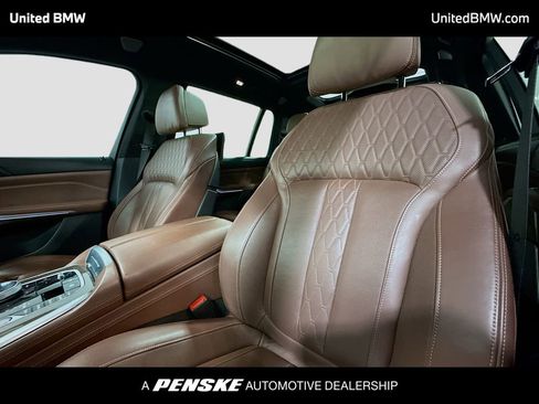Used 2020 BMW X7 M50i w/ Dynamic Handling Package image 5