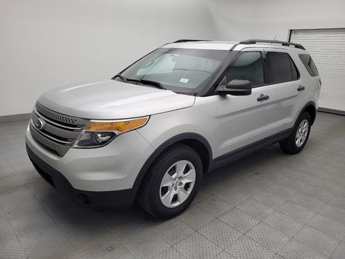 Used 2014 Ford Explorer 4WD image 2