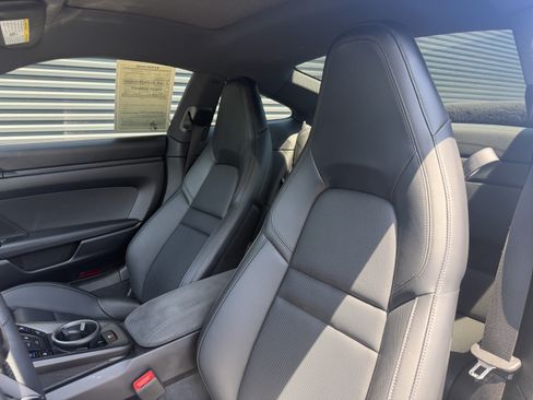 Certified 2025 Porsche 911 Carrera S RWD image 5