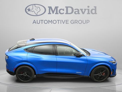 Used 2025 Ford Mustang Mach-E GT AWD/4WD image 39