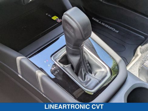 Certified 2025 Subaru Forester Premium AWD/4WD image 25