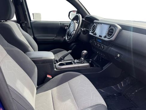 Certified 2022 Toyota Tacoma TRD Off-Road w/ Technology Package image 20