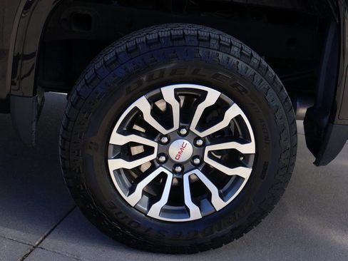 Used 2022 GMC Sierra 1500 AT4 w/ AT4 Premium Package image 47