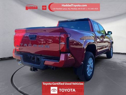 Certified 2024 Toyota Tacoma SR5 AWD/4WD image 6