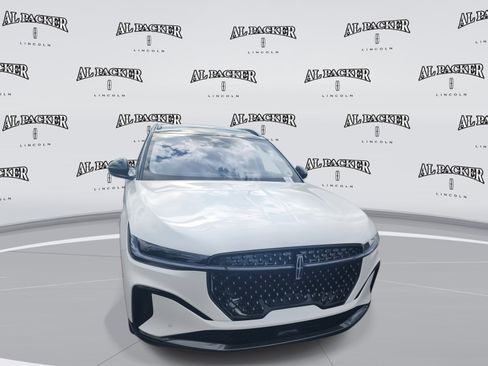 New 2026 Lincoln Nautilus Reserve w/ Jet Appearance Package image 8