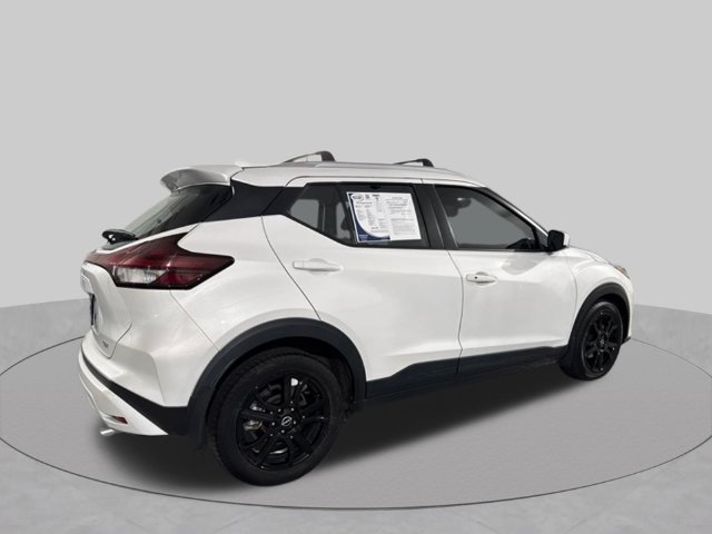 Used 2023 Nissan Kicks SV w/ Interior Electronics Package FWD image 14