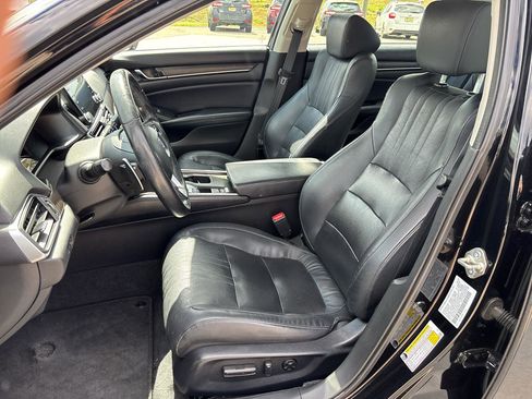 Used 2018 Honda Accord EX-L image 18