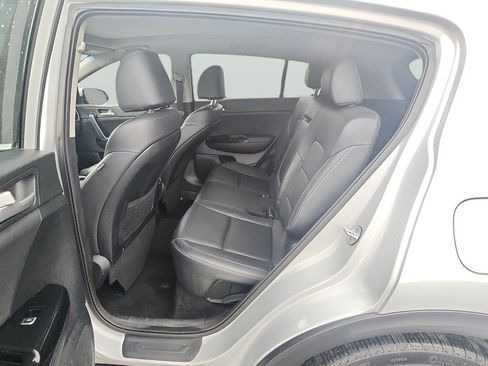 Used 2020 Kia Sportage EX w/ Option Group 15 FWD image 16
