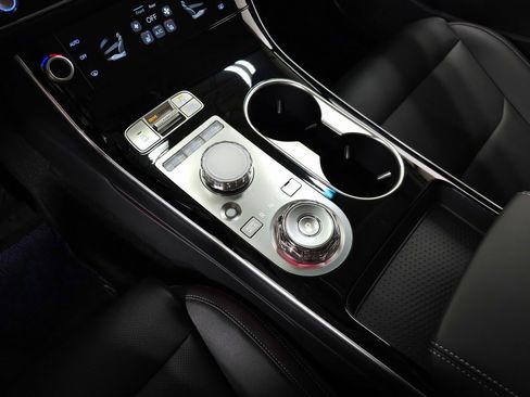 New 2026 Genesis GV70 2.5T image 26