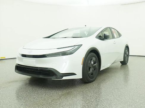 New 2026 Toyota Prius LE image 5