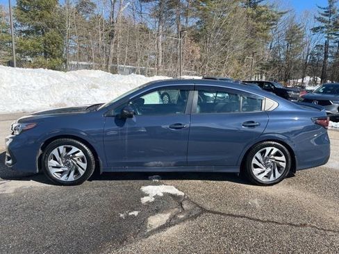 Used 2023 Subaru Legacy Limited image 2