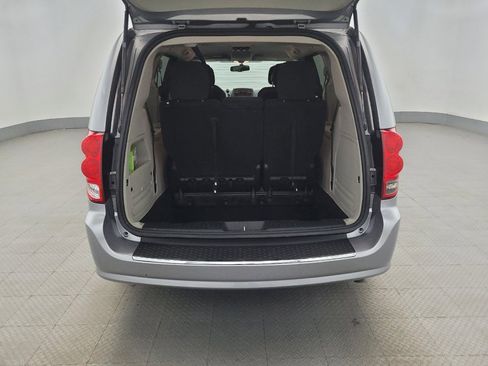 Used 2013 Dodge Grand Caravan SE image 29