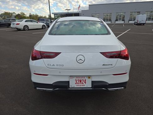 Used 2025 Mercedes-Benz CLA 250 4MATIC image 4