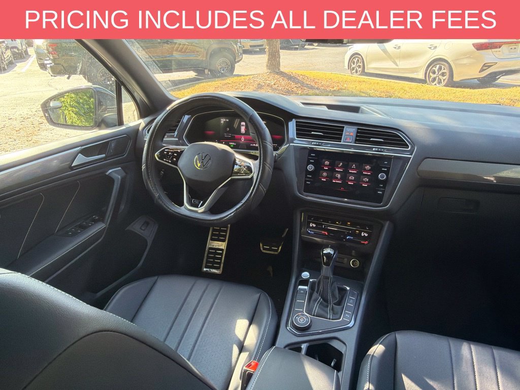 Used 2024 Volkswagen Tiguan SE R-Line AWD/4WD image 8