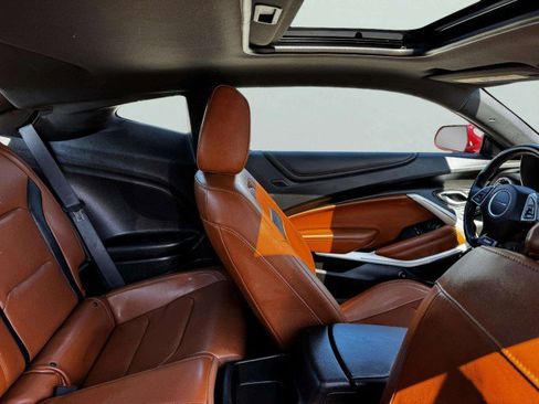 Used 2019 Chevrolet Camaro SS image 36