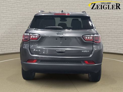 Used 2022 Jeep Compass Latitude image 6