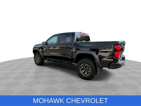 Certified 2024 Chevrolet Colorado ZR2 w/ Technology Package AWD/4WD image 7