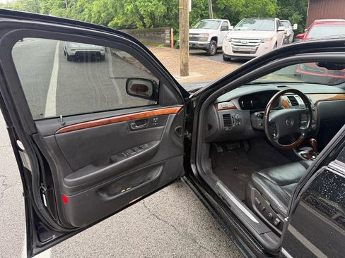 Used 2007 Cadillac DTS Performance FWD image 9