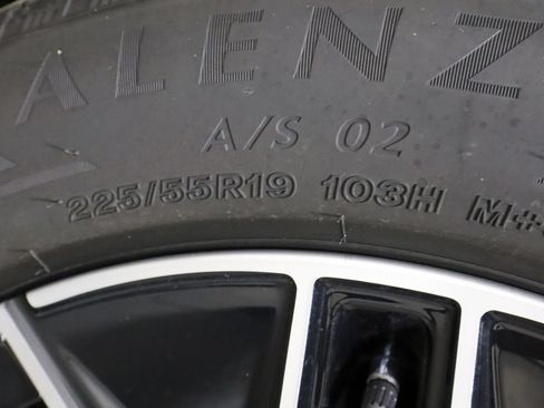 Used 2025 Ford Mustang Mach-E Premium AWD/4WD image 44