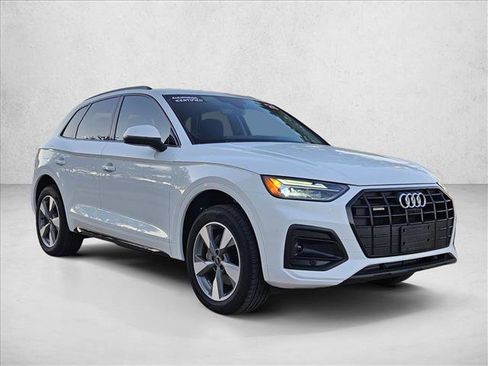 Used 2025 Audi Q5 2.0T Premium Plus image 3