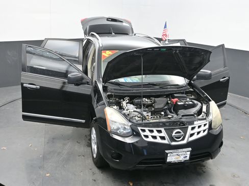 Used 2014 Nissan Rogue S w/ Convenience Package image 41