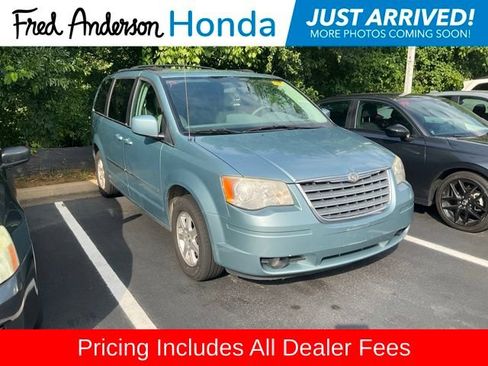Used 2010 Chrysler Town & Country Touring FWD image 1