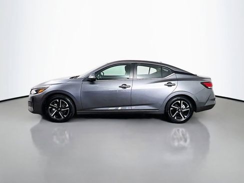 Used 2024 Nissan Sentra SV FWD image 6