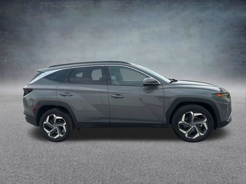 Used 2024 Hyundai Tucson Limited AWD/4WD image 40