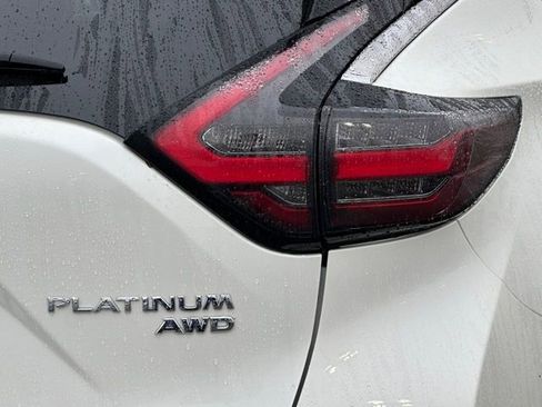 Certified 2024 Nissan Murano Platinum w/ Cargo Package image 15
