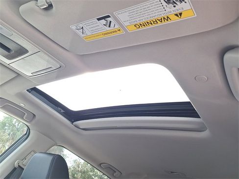 Used 2024 Honda CR-V EX-L image 20