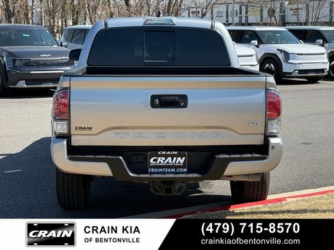 Used 2021 Toyota Tacoma Limited RWD image 6