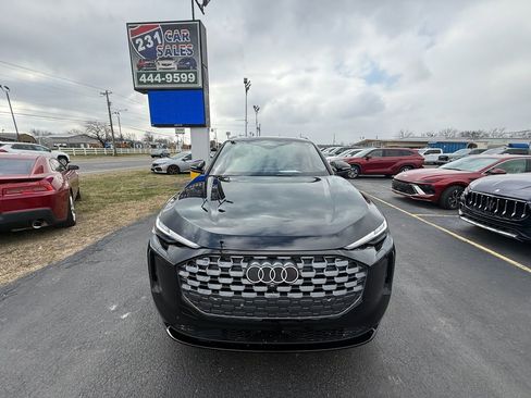 Used 2025 Audi Q5 Premium Plus w/ Premium Plus image 9