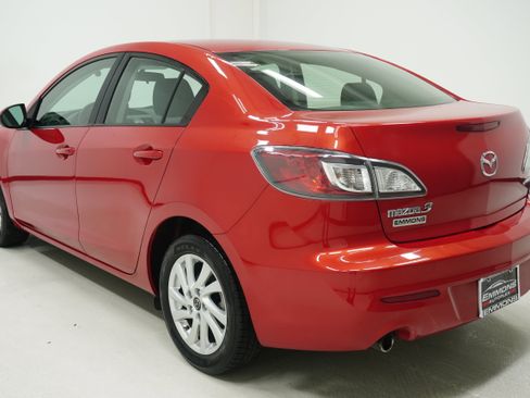 Used 2013 MAZDA MAZDA3 i Touring FWD image 6