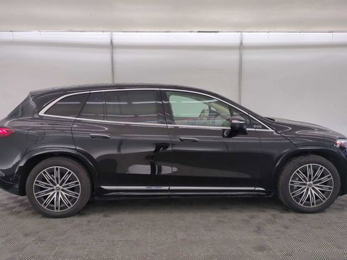 Used 2023 Mercedes-Benz EQS 580 4MATIC SUV image 8